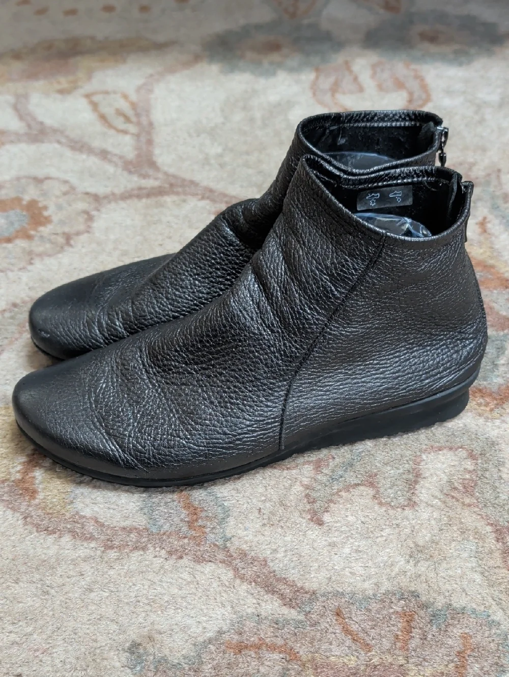 arche Baryky Silver Black Leather Ankle Booties